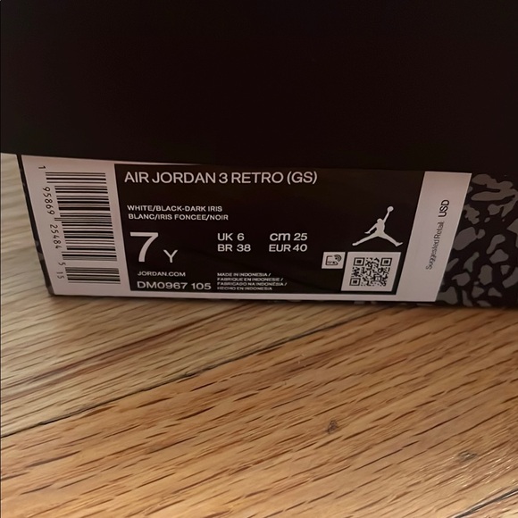 Air Jordan 3 Retro White and Purple Sneakers - Picture 2 of 5